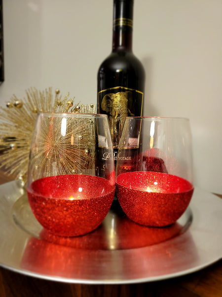 Candy Apple Red - 21 Oz. Handmade Glitter Dipped Wine Glass (single)