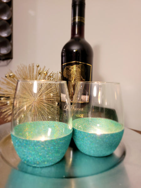 Aqua - 21 Oz. Handmade Glitter Dipped Wine Glass (single)